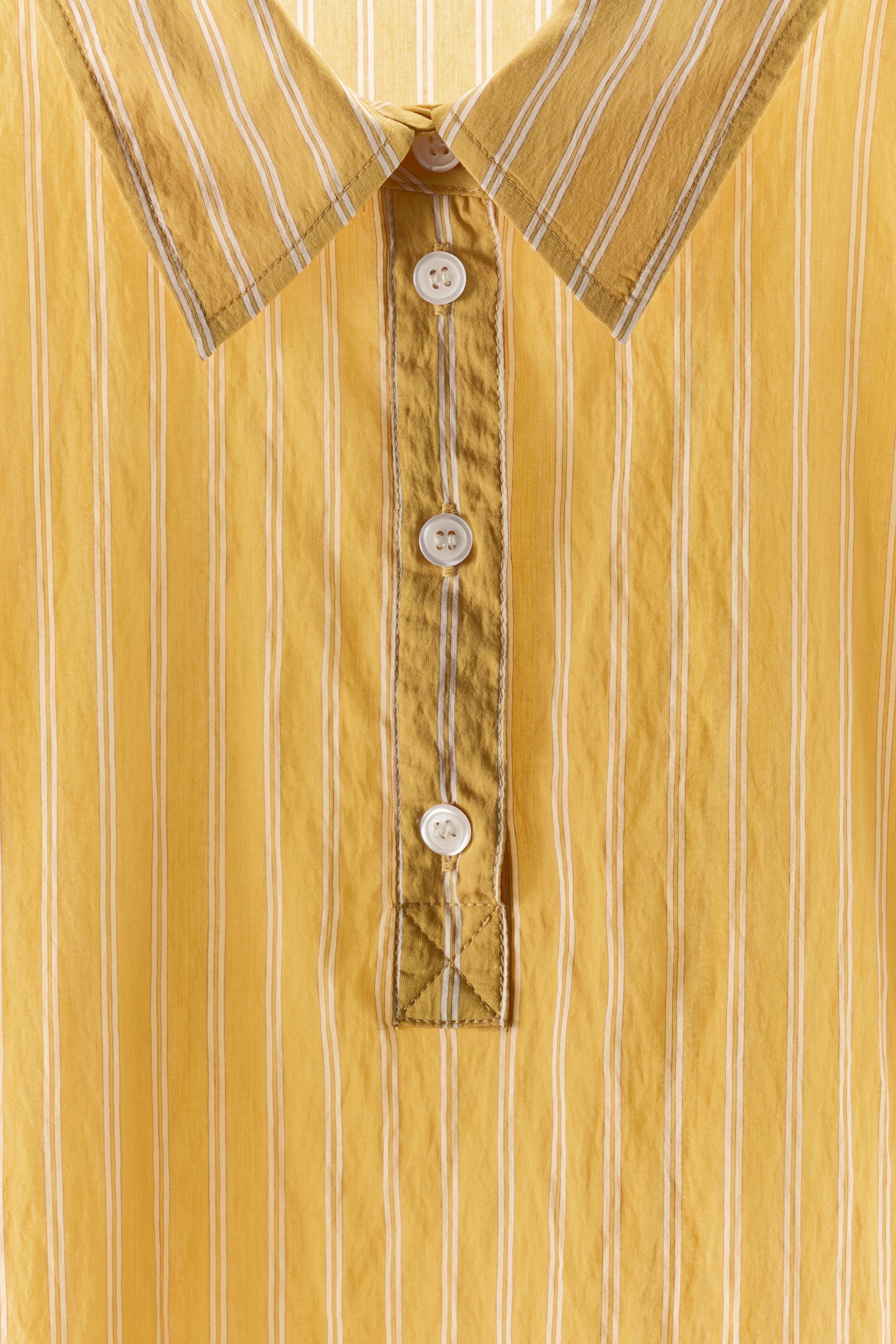 CHEMISE À RAYURES